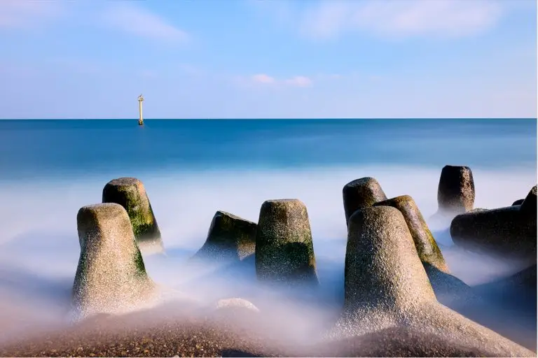 고요한 파도의 속삭임